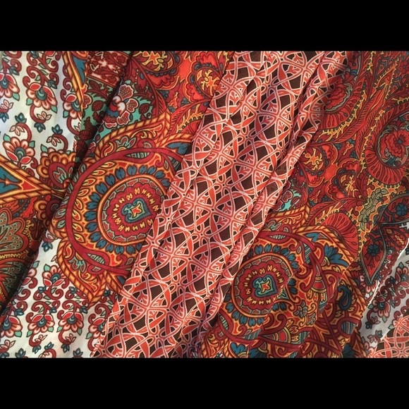 Exotic Print Maxi Dress - Picture 4 of 8